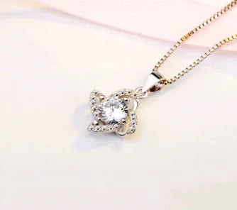 S925 Silver Necklace with Simple Lucky Clover Pendant
