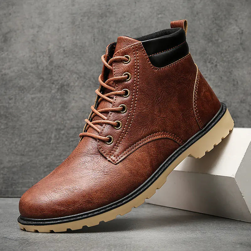 Outdoor High-Top Leather Boots with Cotton Tooling