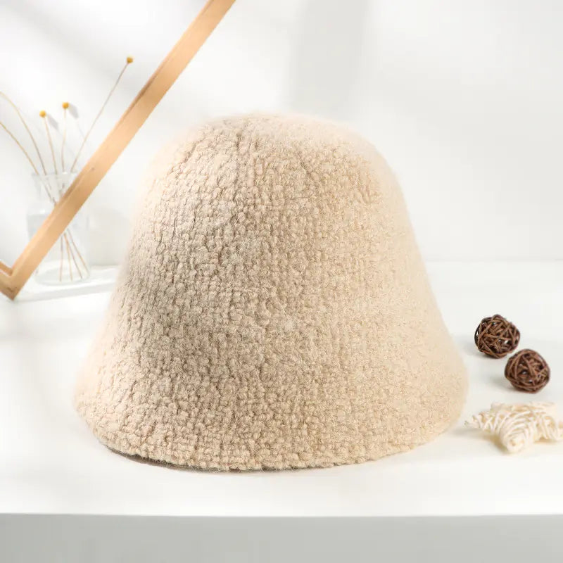 Gentle Alpaca Bucket Hat for Female Fishermen