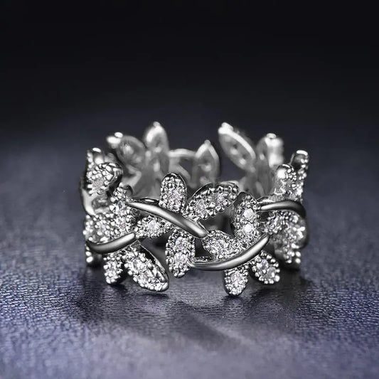 Creative Butterfly Ring with Flower and Leaf Design