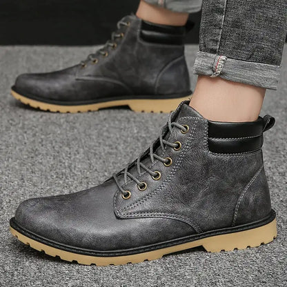 Outdoor High-Top Leather Boots with Cotton Tooling